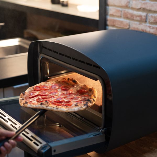 Urbe Electric Matt Black