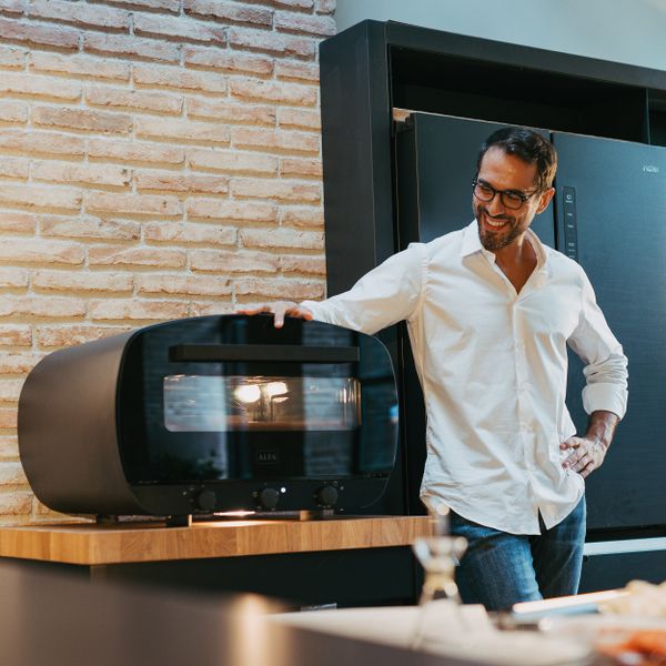 Urbe Electric Matt Black